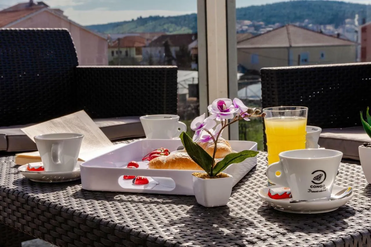 Sunrise Apartment تروغير